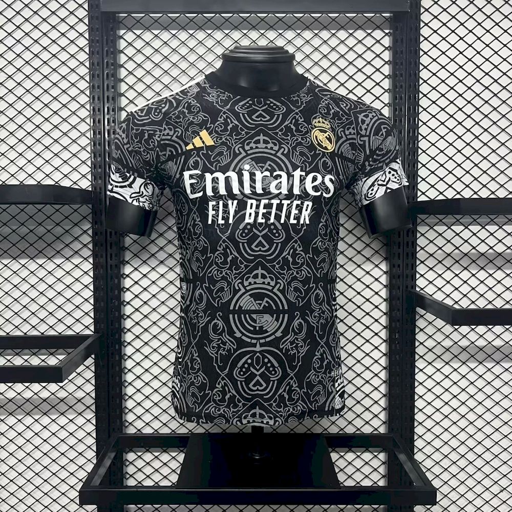 Mens Real Madrid 2024/25 Jersey Player Version