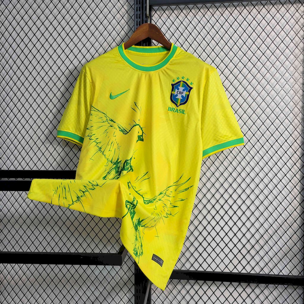 Mens Brazil 2022/23 Pigeon Jersey