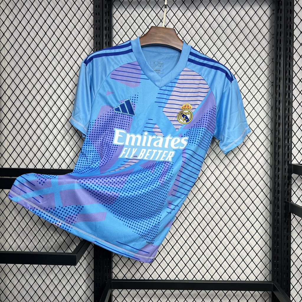 Mens Real Madrid 2024/25 Goalkeeper Jersey