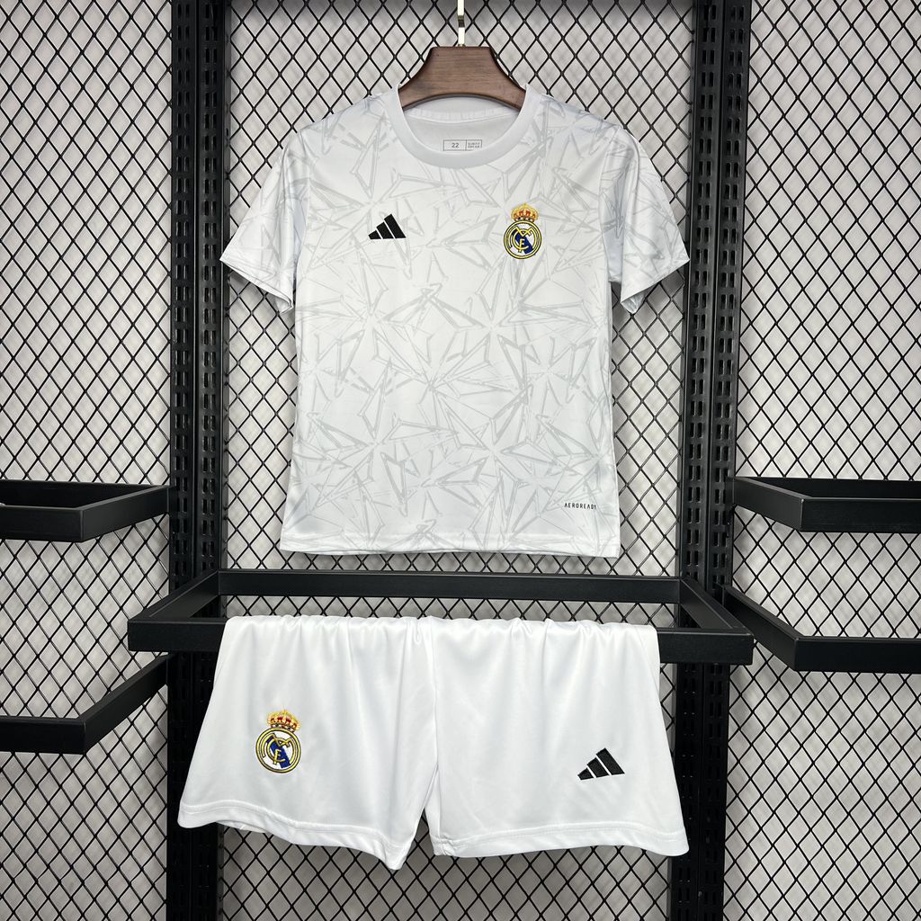 Kids Real Madrid 2024/25 Pre-Match Kit