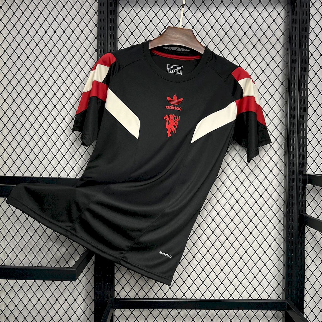 Mens Manchester United 2024/25 Originals Tee Black Jersey