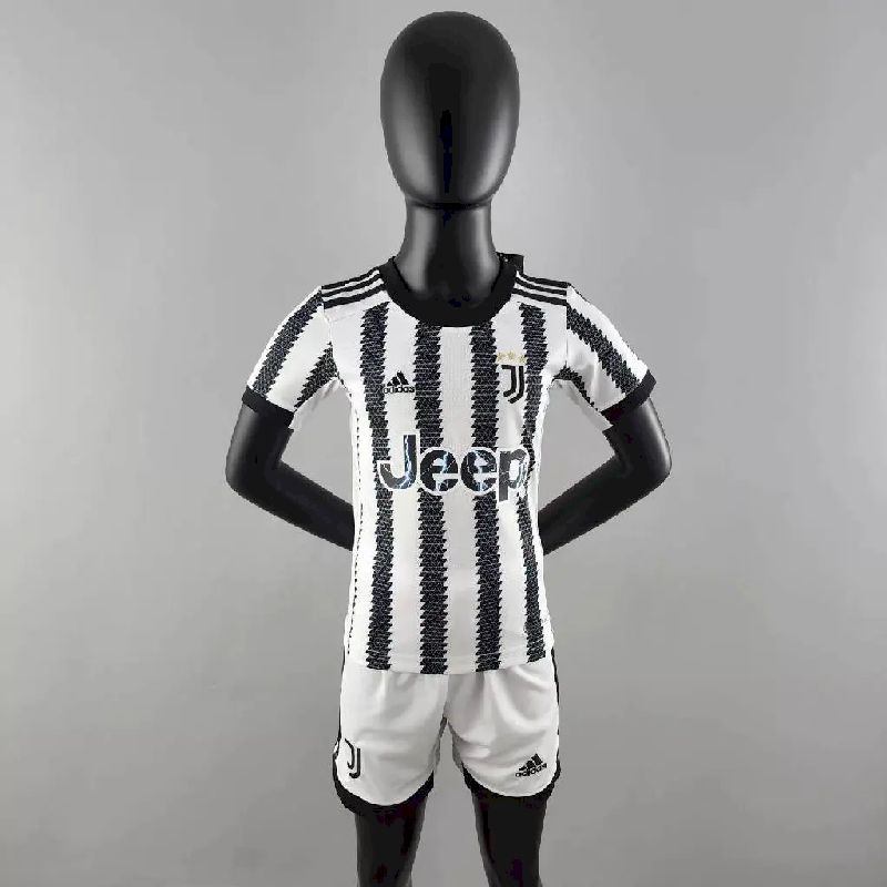 Kids Juventus 2022/23 Home Kit