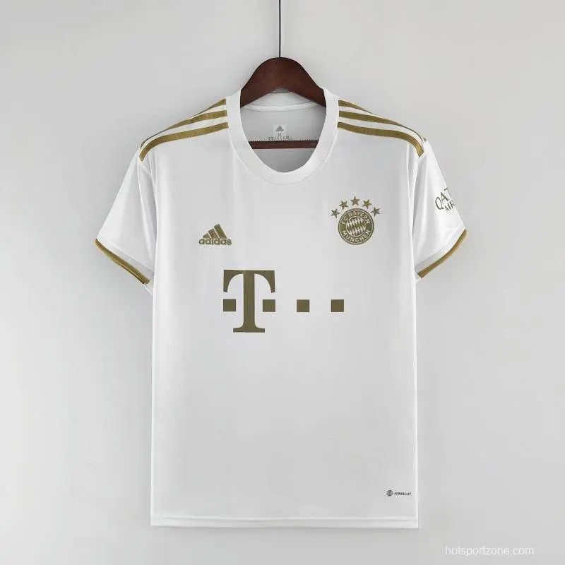 Mens Bayern Munich 2022/23 Away Jersey